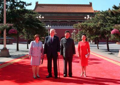 Си Цзиньпин - Милош Земан - В марте Чехию посетит глава Китая - vinegret.cz - Китай - Словения - Чехия - Пекин - Прага