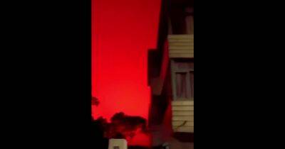 В китайском городе Чжоушань кроваво-красное небо напугало жителей (видео) - focus.ua - Китай - Украина - Шанхай - Шанхай