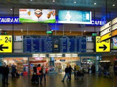 Андрей Белоусов - РБК: Российские аэропорты просят открыть магазины duty free на внутренних рейсах - smartmoney.one - Россия