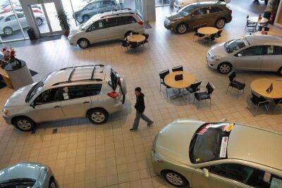 Продажи автомобилей в Китае в мае снизились на 12,6% к прошлому году, но подскочили на 57,6% к апрелю - smartmoney.one - Китай - Reuters