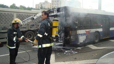 18 автобусов сгорели на центральной автобусной станции в Цфате - nashe.orbita.co.il