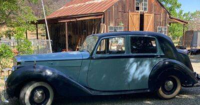 Bentley - Редкий 73-летний Bentley нашли в старом сарае: он на ходу и стоит $22 000 (фото) - focus.ua - США - Украина - Сакраменто