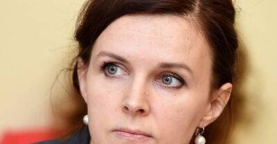 В прошлом году Степаненко уменьшила объем долговых обязательств на 217 487 евро - rus.delfi.lv - Латвия
