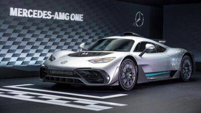 Mercedes-AMG рассекретил дорожный гиперкар с мотором болида Формулы-1 - autostat.ru
