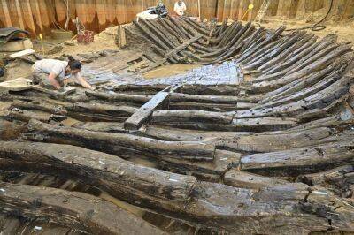 Археологи обнаружили обломки корабля, которым более 1300 лет (Фото) - lenta.ua - Украина - Англия - Франция - Бордо