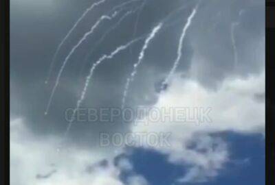 З'явилося відео, як над Алчевськом вибухнула ракета "Точка-У" окупантів - vchaspik.ua - Украина - Росія