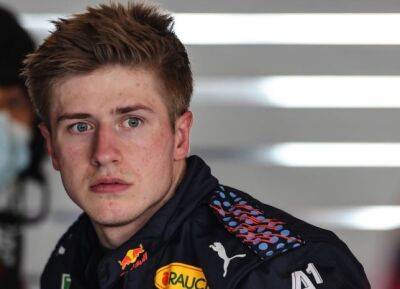 Юри Випс - Формула 2: В Red Bull отстранили Юри Випса от гонок - f1news.ru - Испания