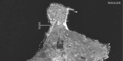 Спутниковые снимки зафиксировали разрушение на Змеином после атаки ВСУ - nv.ua - Россия - Украина - Черное Море