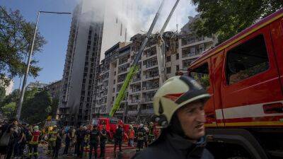 Виталий Кличко - Ракетный удар по жилому дому в Киеве - ru.euronews.com - Россия - США - Украина - Киев - Германия - Киев