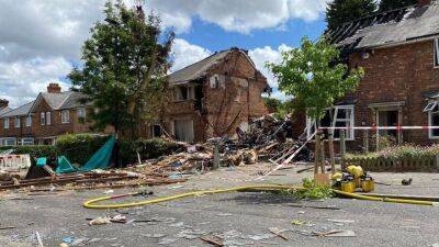 королева Елизавета - Бирмингем: При взрыве пострадали пять человек, полностью разрушен один дом - rbnews.uk - Бирмингем