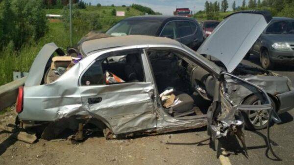 Два человека пострадали в ДТП в Удмуртии - usedcars.ru - респ. Удмуртия - Ижевск - район Завьяловский