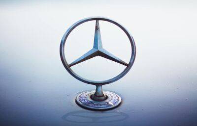 Mercedes отзовет почти миллион автомобилей из-за проблем с тормозами - minfin.com.ua - Украина - Германия - Reuters