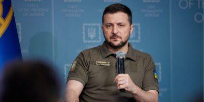 Владимир Зеленский - Эммануэль Макрон - Володимир Зеленський - Дмитрий Кулеба - «Мы говорим об убийстве наших людей?» Зеленский отреагировал на слова Макрона об «унижении России» - nv.ua - Россия - Украина - Франция - Переговоры