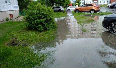 В Тобольске сильный дождь, некоторые улицы затопило - nashgorod.ru - Тобольск