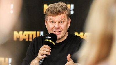 Дмитрий Губерниев - Дмитрий Губерниев прокомментирует гонки – болельщики недовольны - autosport.com.ru