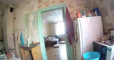 Полицейские разлучили пятилетнюю девочку с пьющим многодетным отцом - rus.delfi.lv - Рига - Латвия