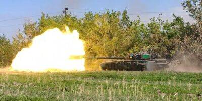 Оккупанты пытаются сдержать наступление ВСУ на юге Украины: ведут огонь из артиллерии и танков — Генштаб - nv.ua - Россия - Украина