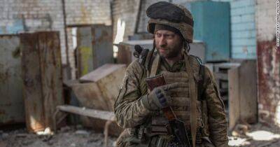 "Дві змучені та виснажені армії": хто зможе завдати вирішального удару на Донбасі, — CNN - focus.ua - Украина - Росія - місто Лисичанськ