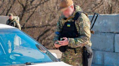 Владимир Зеленский - Запрет раздавать повестки на улице, АЗС и блокпостах: петиция набрала нужные для рассмотрения голоса - ru.slovoidilo.ua - Украина