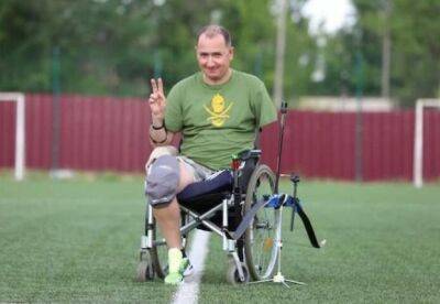 Ветеран, який втратив руку та ногу на Донбасі, організував марафон на підтримку ЗСУ - facenews.ua - Украина