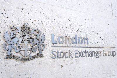 Англия - Ведущий фондовый индекс Великобритании FTSE 100 достиг максимума за три недели в среду - smartmoney.one - Москва - США - Англия - Москва - Великобритания