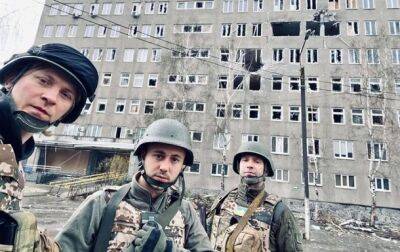 Тарас Тополь - Тарас Тополя - Тарас Тополя показал, как на передовой спасает защитников Украины - korrespondent.net - Россия - Украина - Белоруссия - Харьковская обл.