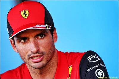 Максим Ферстаппен - Сайнс: Решение по замене мотора пока не принято - f1news.ru - Австрия