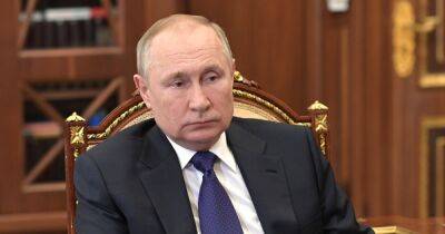 Владимир Путин - Угроза больше, чем Гитлер: информатор Panama Papers рассказал, как Путин финансирует войну в Украине - focus.ua - Россия - США - Украина - Панама
