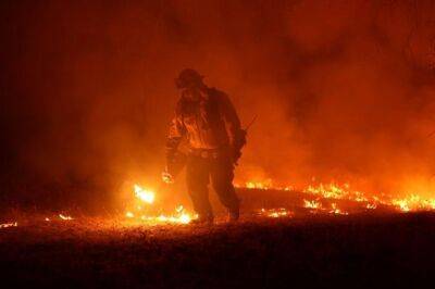 Волна жары в США: лесные пожары бушуют в Калифорнии - unn.com.ua - США - Украина - Киев - Бостон - шт. Калифорния - штат Оклахома - Los Angeles - Даллас - Филадельфия