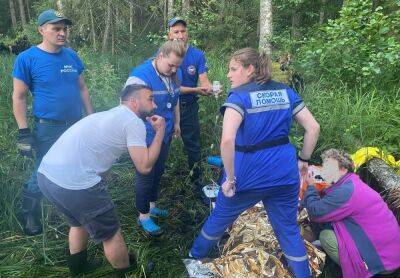 Волонтеры и пилоты-добровольцы на вертолете разыскали в лесу двух женщин, одной из которых стало плохо - afanasy.biz - Кимры