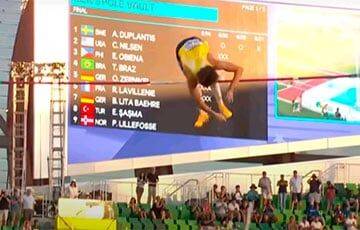 Арман Дюплантис - Шведский спортсмен установил абсолютный мировой рекорд в прыжках с шестом - charter97.org - Белоруссия