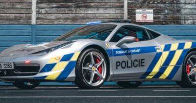 Чешская полиция будет патрулировать улицы на Ferrari - dsnews.ua - Украина - Чехия