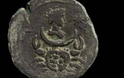 На дне Средиземного моря нашли редкую монету с зодиакальным символом - korrespondent.net - Китай - Украина - Израиль - Египет - Рим - Греция