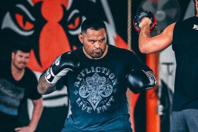 Бывший боец UFC Хант жёстко раскритиковал президента организации Уайта - sport.ru - Новая Зеландия