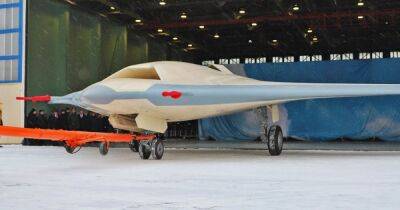 РФ хочет применить ударный дрон "Охотник" в паре с Су-57: что известно о проекте (видео) - focus.ua - Россия - Украина