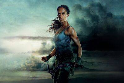 Анджелина Джоли - Лариса Крофт - Алисия Викандер - MGM потеряла права на франшизу Tomb Raider, вселенную перезапустит другая студия с новой актрисой на роль Лары Крофт - itc.ua - Украина