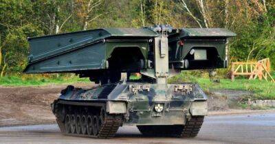 Кристина Ламбрехт - Минобороны Германии официально поставит Украине 16 танковых систем Biber - focus.ua - Украина - Киев - Англия - Германия