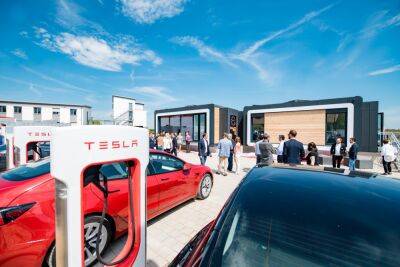 Видео дня: в Германии проапгрейдили Tesla Supercharger с помощью автоматизированного МАФ с кофе, едой, туалетом и Nintendo Switch - itc.ua - Украина - Германия - Харьковская обл.