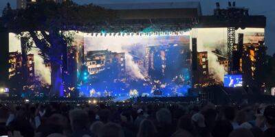 В Лондоне. The Rolling Stones и Guns N' Roses выразили солидарность с Украиной на своих концертах - nv.ua - Россия - США - Украина - Англия - Лондон