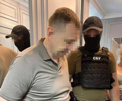 Киевский чиновник организовал легализацию россиян: наладил оформление украинских документов - politeka.net - Украина - Киев - Крым - Киевская обл.
