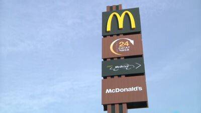 Александр Говор - McDonald's приостановил свою работу в Казахстане - svoboda.org - Россия - Украина - Казахстан