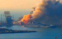 В порту Бердянска прогремели мощные взрывы: говорят о подрыве корабля &#171;Саратов&#187; - vlasti.net - Бердянск