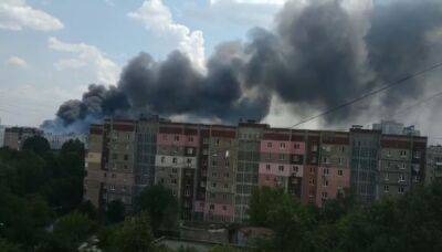 Еще одно мощное накрытие: в Донецке уничтожен еще один военный склад - видео - ukrainianwall.com - Украина - Донецк