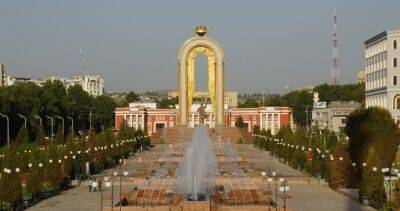 Эмомали Руст - В Душанбе начали подготовку к празднованию 31-ой годовщины Государственной независимости - dialog.tj - Душанбе - Таджикистан