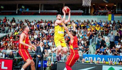 Айнарс Багатскис - Сборная Украины по баскетболу драматично проиграла Испании в отборе на ЧМ-2023 - sportarena.com - Украина - Испания