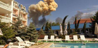 "Покурили" знатно: У Мережі показали наслідки вибухів на аеродромі "Саки" - vchaspik.ua - Украина - місто Маріуполь
