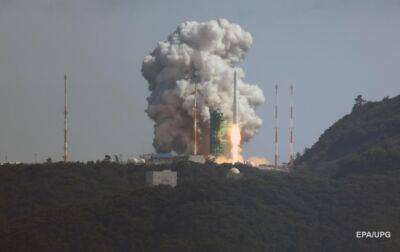Китай вывел в космос 16 новых спутников - korrespondent - Китай - Украина