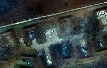 Опубликованы спутниковые снимки военного аэродрома оккупантов в Крыму после взрывов - charter97.org - Россия - Крым - Белоруссия - Twitter