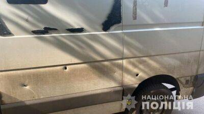 В Марьинке авто полиции попало под обстрел во время эвакуации гражданских, есть раненые - pravda.com.ua - Донецкая обл.