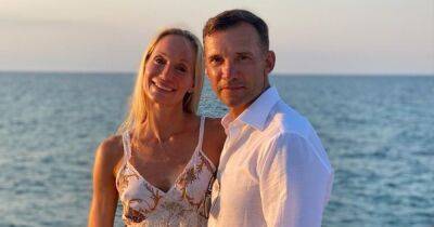 Андрей Шевченко - Футболист Андрей Шевченко показал фото с женой в ее день рождения - focus.ua - США - Украина - Вашингтон